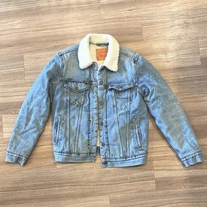 Levi’s Original Sherpa Trucker Jacket
